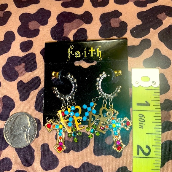 NWT⭐️F.A.I.T.H. Company “It’s a Charmed Life” Cross Charms EARRINGS GG-E146B - Picture 5 of 5